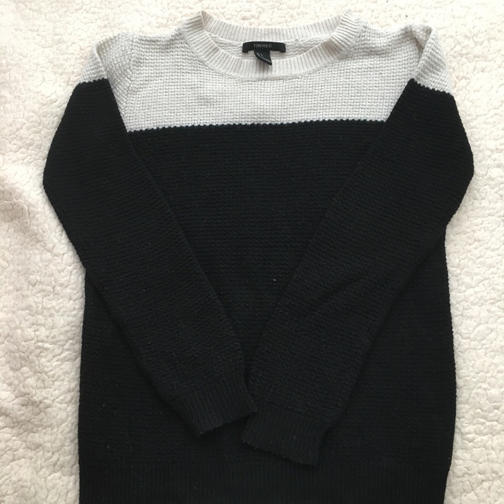 Black and white pullover sweater